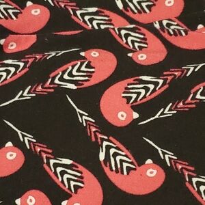 LuLaRoe TC Tall & Curvy Black Leggings With Pink Birds